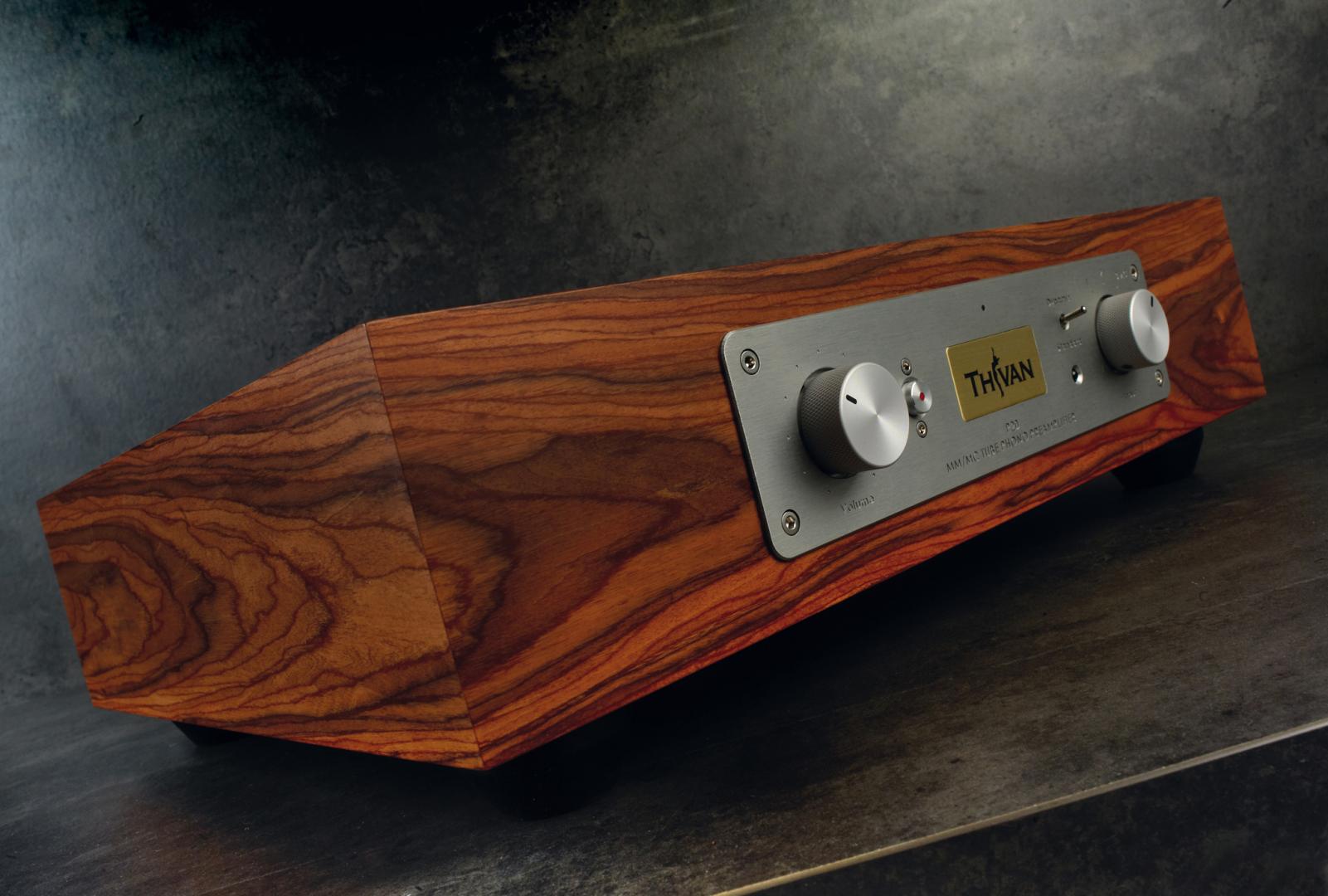Phonovorstufe Thivan Labs P20 im Test, Bild 