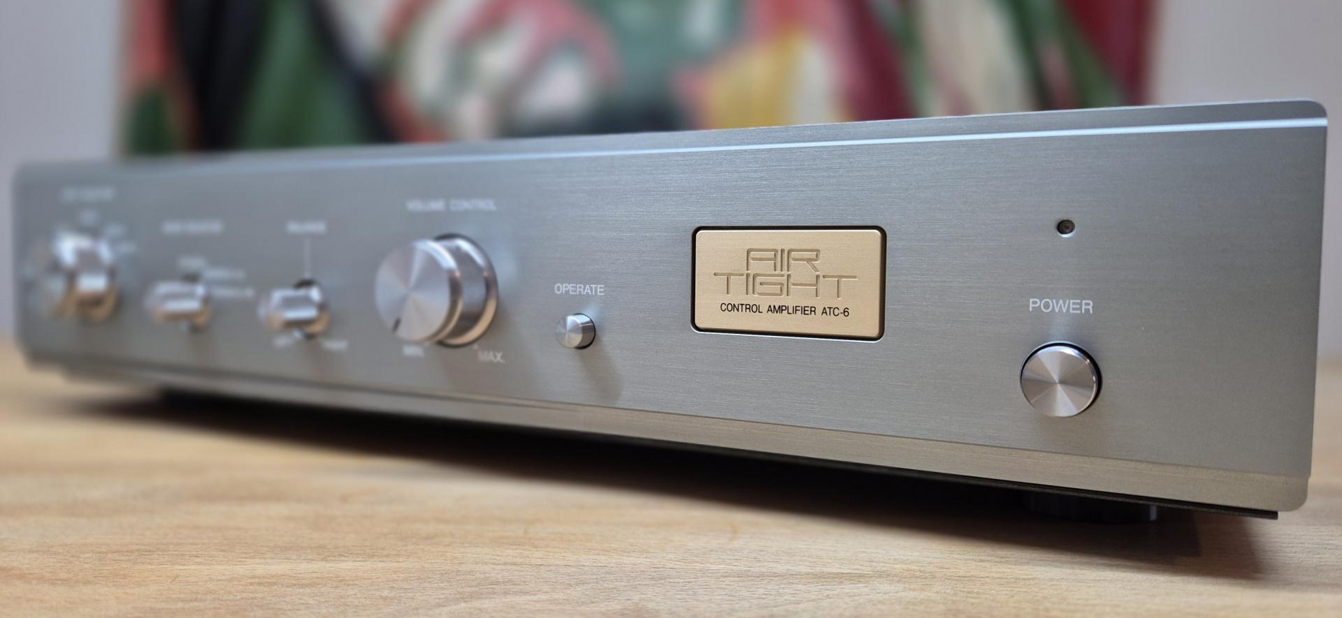 Analoges Hifi AIR TIGHT aus Japan präsentiert nach 20 Jahren mit dem ATC-6 Röhrenvorverstärker den Nachfolger des beliebten ATC-3 Line Models. - News, Bild 